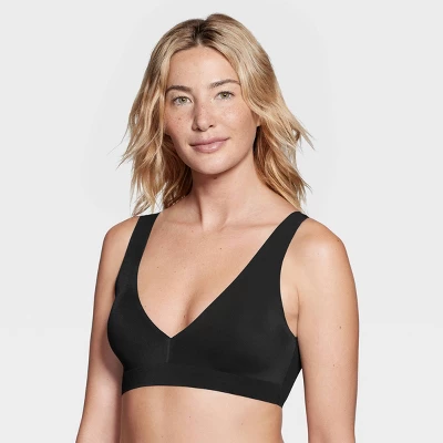 True & Co. Women's Everybody Wirefree Plunge Bralette - Image 2