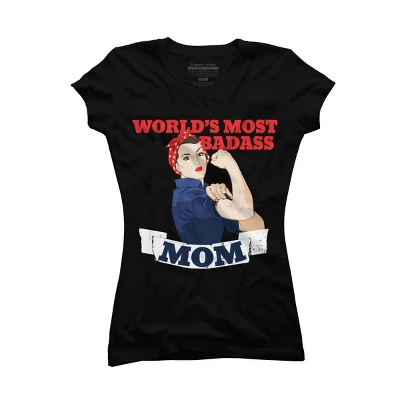 Junior's Design By Humans World's Most Badass Mom By BubbSnugg T-Shirt - Image 2