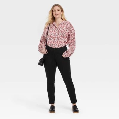 Women's Mid-Rise Curvy Fit Skinny Jeans - Universal Thread™ - Image 5