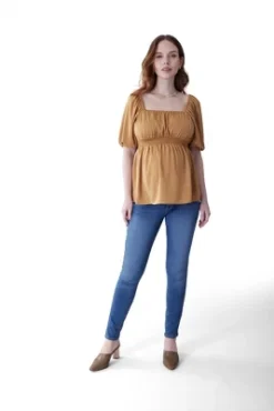 Ingrid & Isabel Maternity Short Sleeve Smocked Top