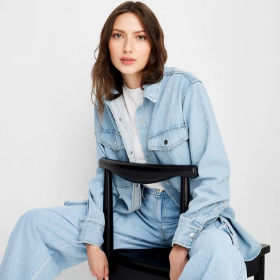 Women's Oversized Long Sleeve Collared Button-Down Denim Shirt - Universal Thread™ Light Wash - Image 2