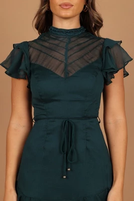 Petal And Pup Womens Everlee Dress