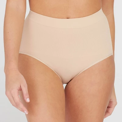 ASSETS By SPANX Women's All Around Smoother Briefs - Image 3
