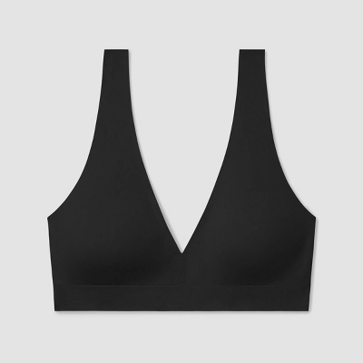 True & Co. Women's Everybody Wirefree Plunge Bralette - Image 3