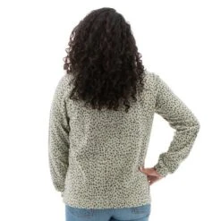 Aventura Clothing Women's Tracks Fleece Top