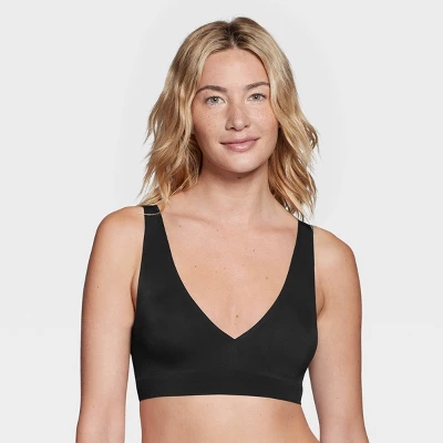 True & Co. Women's Everybody Wirefree Plunge Bralette - Image 4